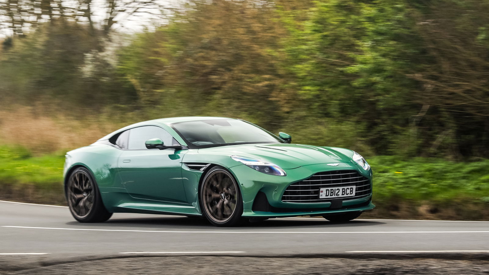 Aston Martin DB12 - driving